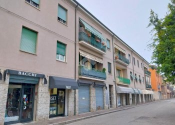 Trilocale Via g. ricci curbastro, Lugo - foto 1