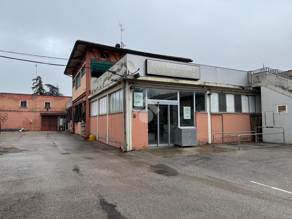 Shop Via Minella, Bagnacavallo - photo 3