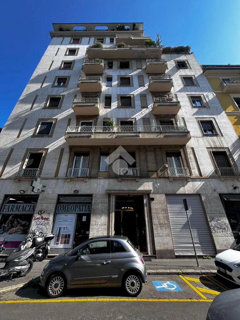 Four-room apartment Via Felice Bellotti, Milano - photo 2