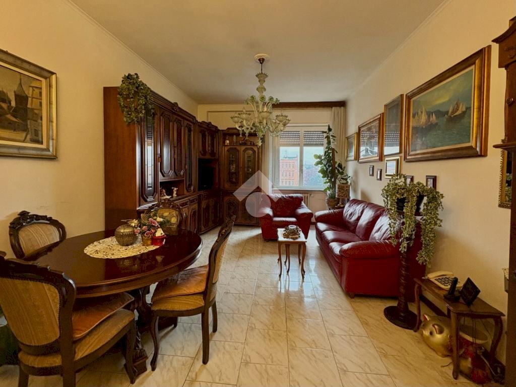 Trilocale Piazza Pietro Frattini, Milano (zona Giambellino) - foto 2