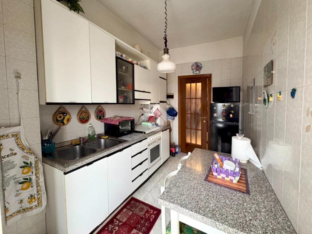 Trilocale Piazza Pietro Frattini, Milano (zona Giambellino) - foto 3