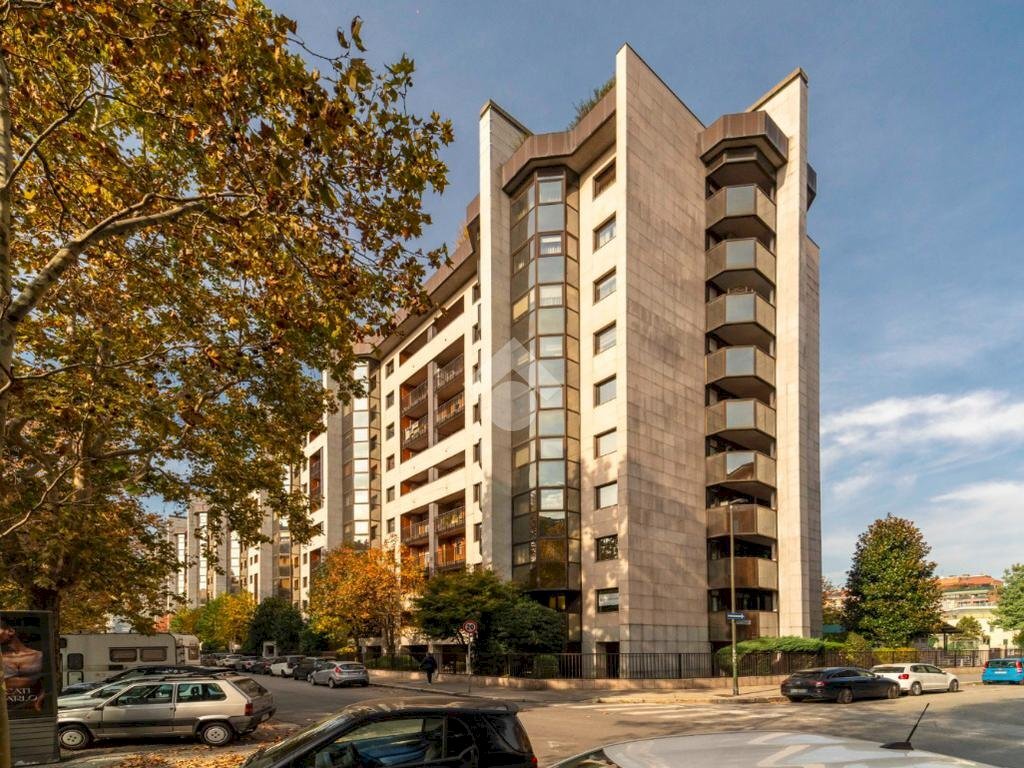 Three-room apartment Corso Francia, Torino (neighborhood Parella) - photo 2