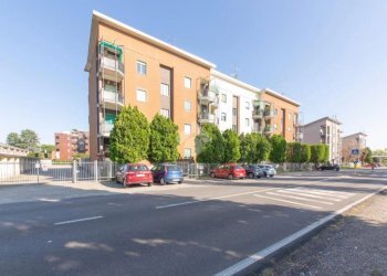 Two-room apartment Viale Italia, Lainate - photo 6