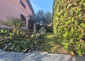 Villa Via Moneta, Opera - foto 2