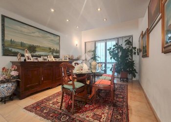 Villa Via Moneta, Opera - foto 33