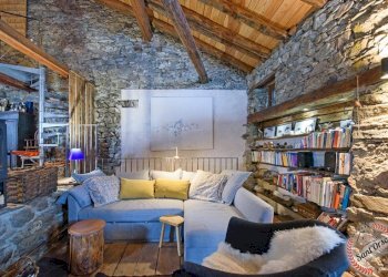 Casa semi indipendente FRAZIONE VAUD N 19, Ollomont - foto 2