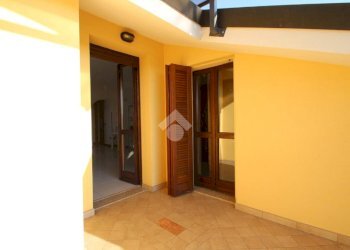 Three-room apartment Via Enrico Toti, Garbagnate Milanese - photo 14