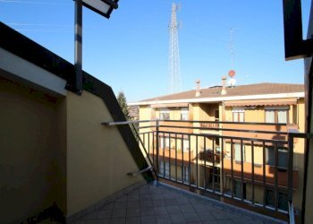 Three-room apartment Via Enrico Toti, Garbagnate Milanese - photo 19