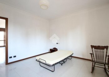 Three-room apartment Via Enrico Toti, Garbagnate Milanese - photo 23