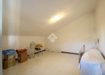 Three-room apartment Via Enrico Toti, Garbagnate Milanese - photo 25