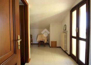 Three-room apartment Via Enrico Toti, Garbagnate Milanese - photo 28