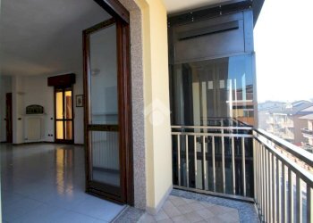 Three-room apartment Via Enrico Toti, Garbagnate Milanese - photo 38