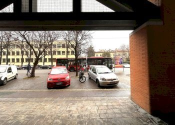 Commercial Activity via Dell'Artigiano, Bologna (neighborhood San Donato) - photo 8