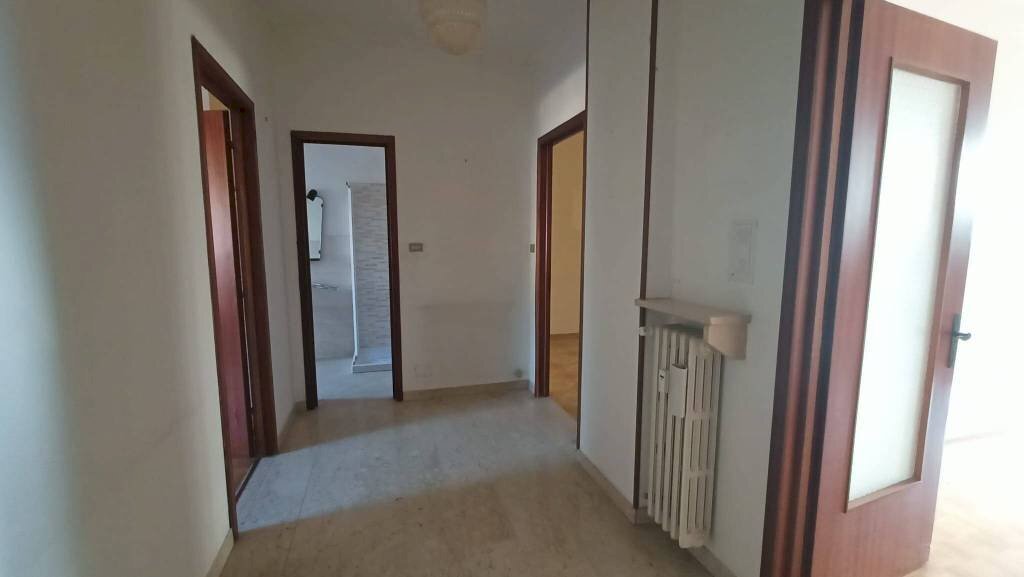 Three-room apartment Cumiana - photo 2