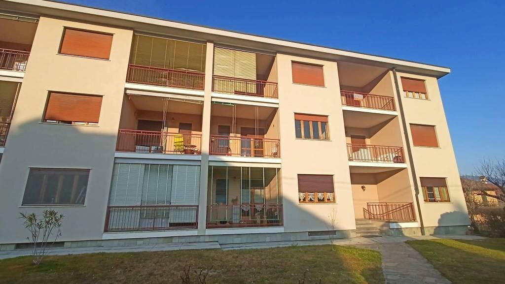 Three-room apartment Cumiana - photo 3