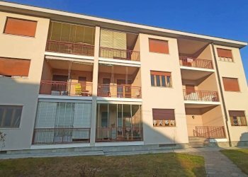 Three-room apartment Cumiana - photo 3