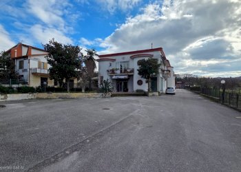 Foto 1 - Locale Commerciale Mirabella Eclano - foto 1