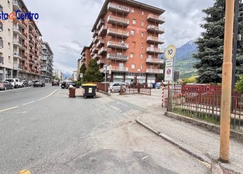 Foto 1 - Box Via Chambery
 
125, Aosta - foto 1
