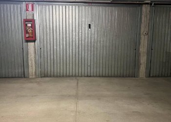 Foto 3 - Box Via Chambery
 
125, Aosta - foto 3