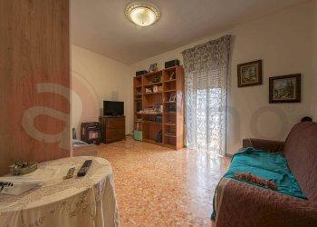 Foto 11 - Semi-detached house Via Conte Diopoldo
 
2, Rocca d'Arce - photo 11