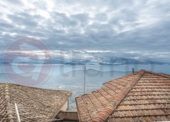 Foto 21 - Semi-detached house Via Conte Diopoldo
 
2, Rocca d'Arce - photo 21