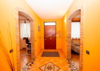 Foto 3 - Casa semi indipendente via Santo Stefano
 
20, Melara - foto 3