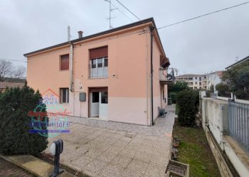 Foto 18 - Trilocale via spallanzani
 
8, Cento - foto 18