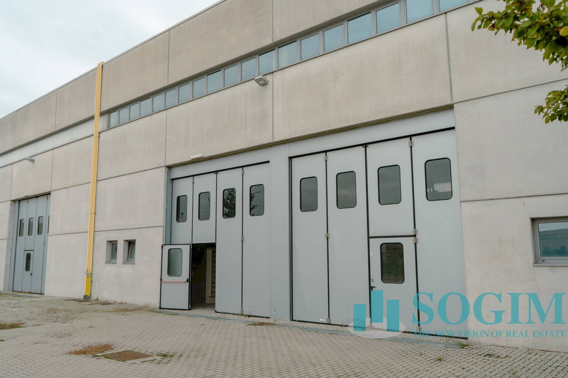 Foto 1 - Capannone via Industria, Lentate sul Seveso - foto 1