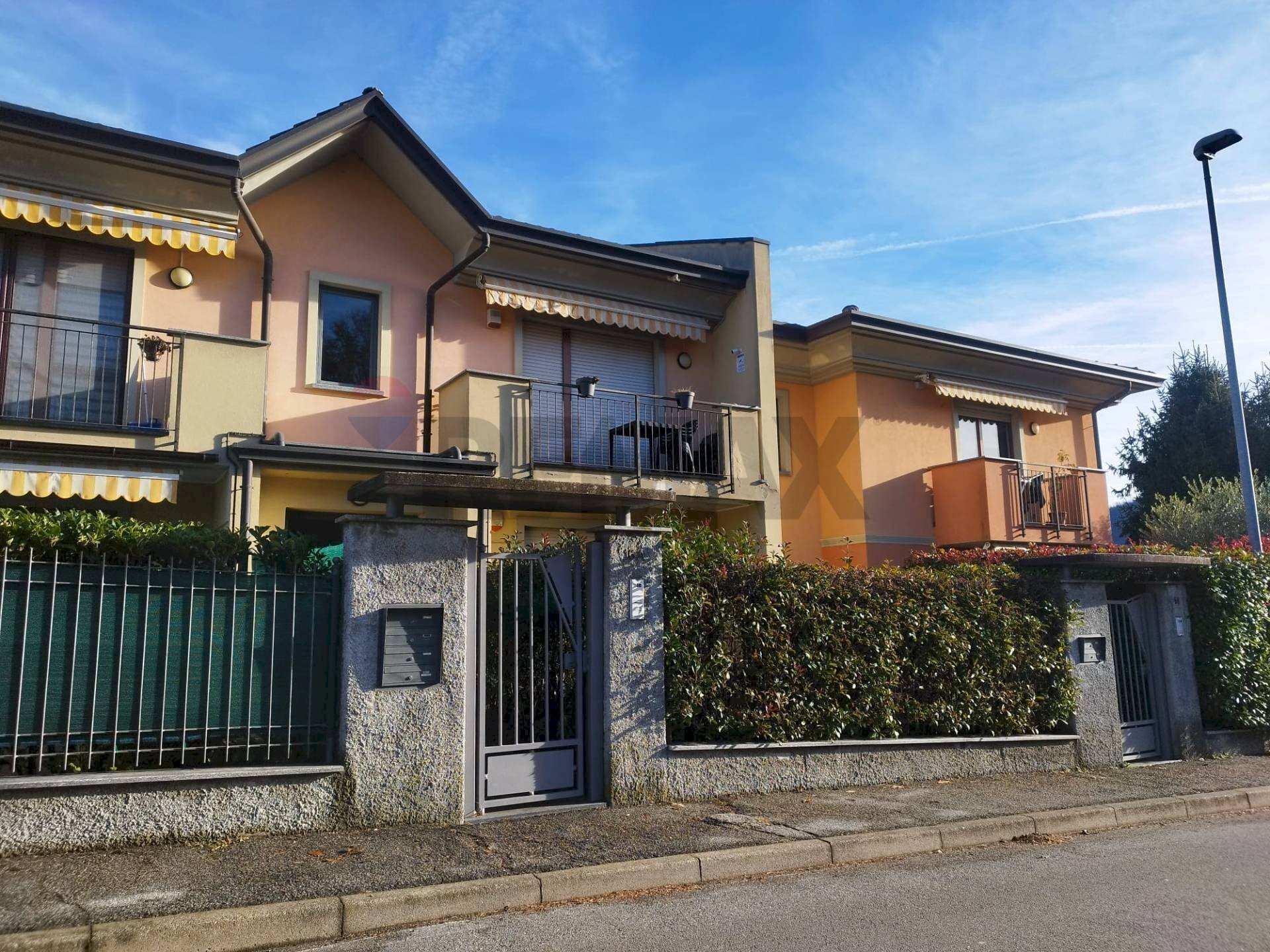 Casa all\'aperto - Trilocale Via Gorizia
 
16/a, Laveno-Mombello - foto 1