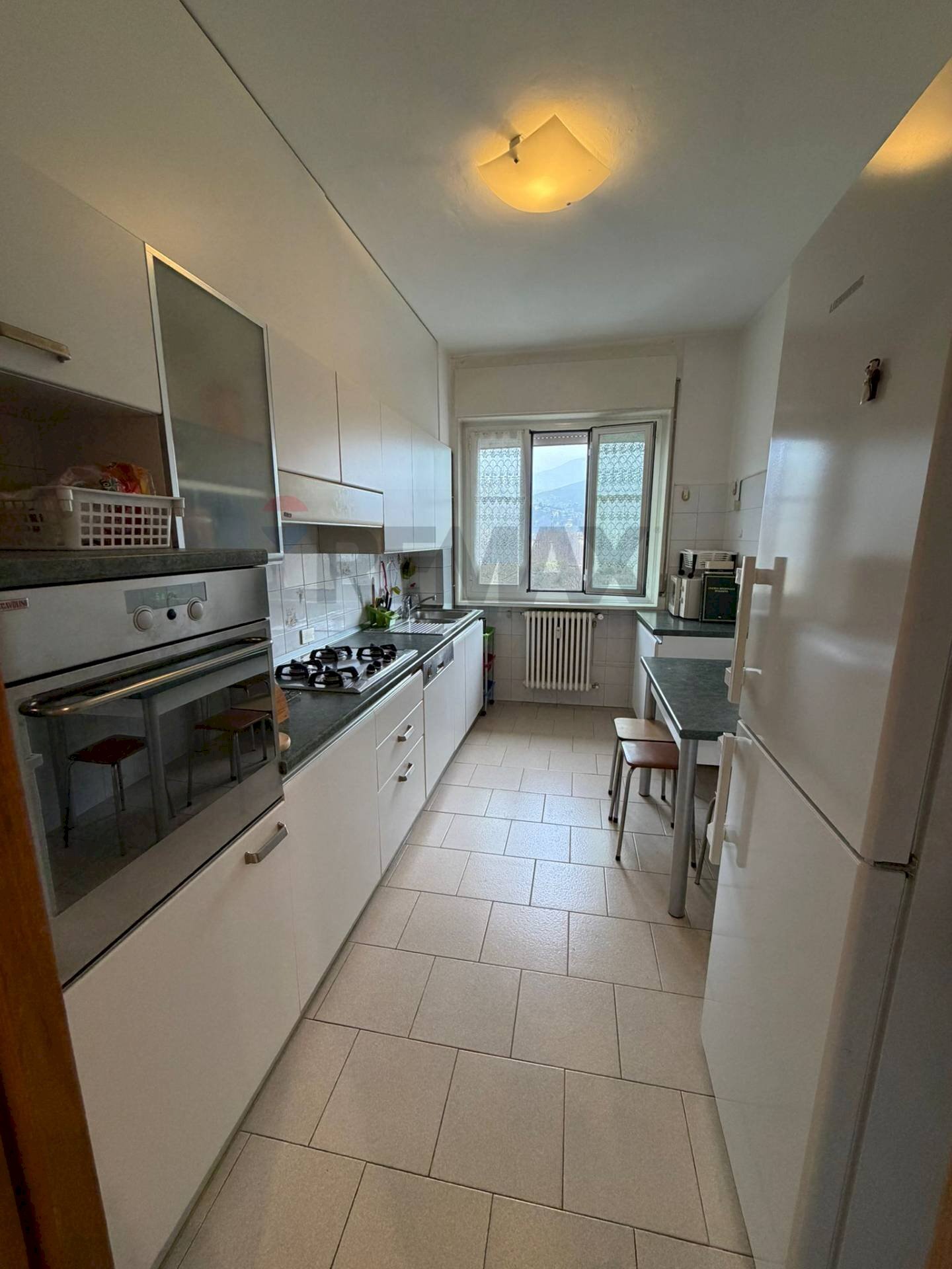 Cucina - Trilocale via Cascina Cattaneo
 
2, Luino - foto 3