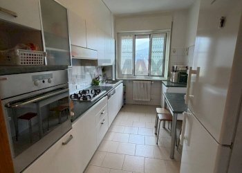 Cucina - Trilocale via Cascina Cattaneo
 
2, Luino - foto 3