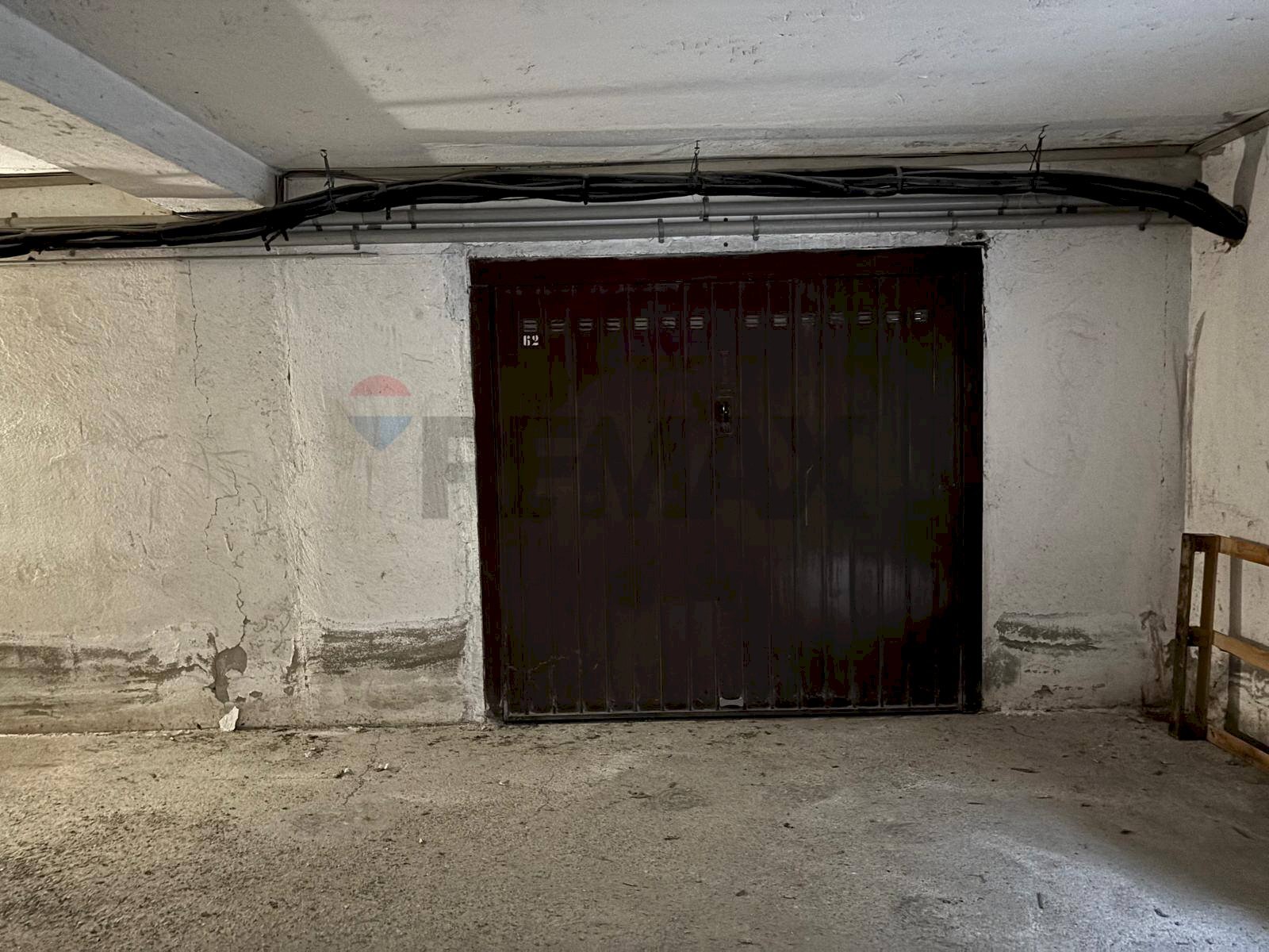 Parcheggio - Box VIA MANIN
 
30, Varese - photo 2