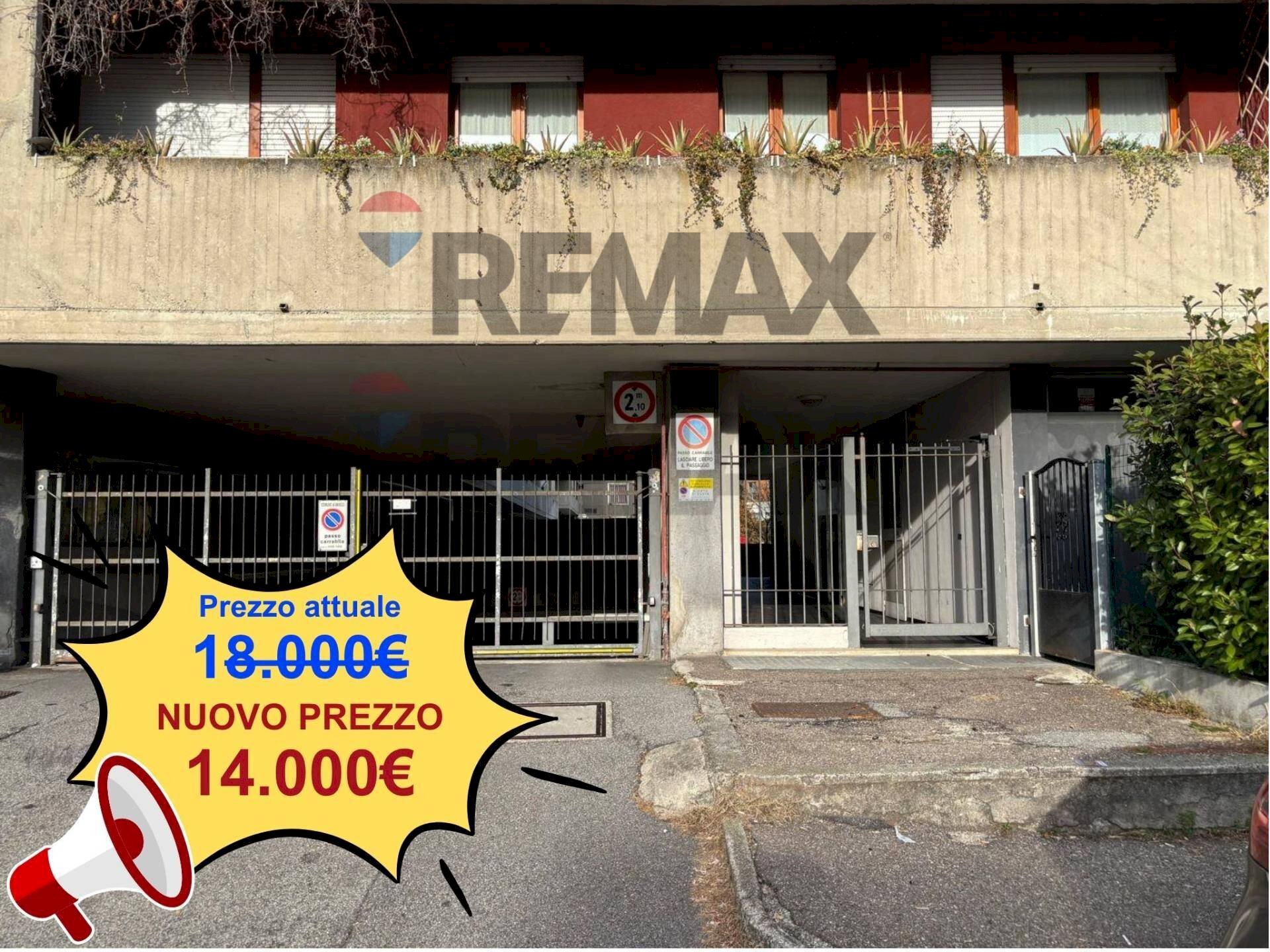 Edificio all\'aperto - Box VIA MANIN
 
30, Varese - photo 1