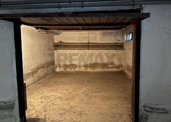 Parcheggio - Box VIA MANIN
 
30, Varese - foto 4