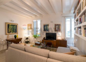 Soggiorno - Bilocale PIAZZA amendola
 
11, Como - foto 2