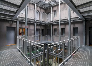 Balcone - Bilocale PIAZZA amendola
 
11, Como - foto 11