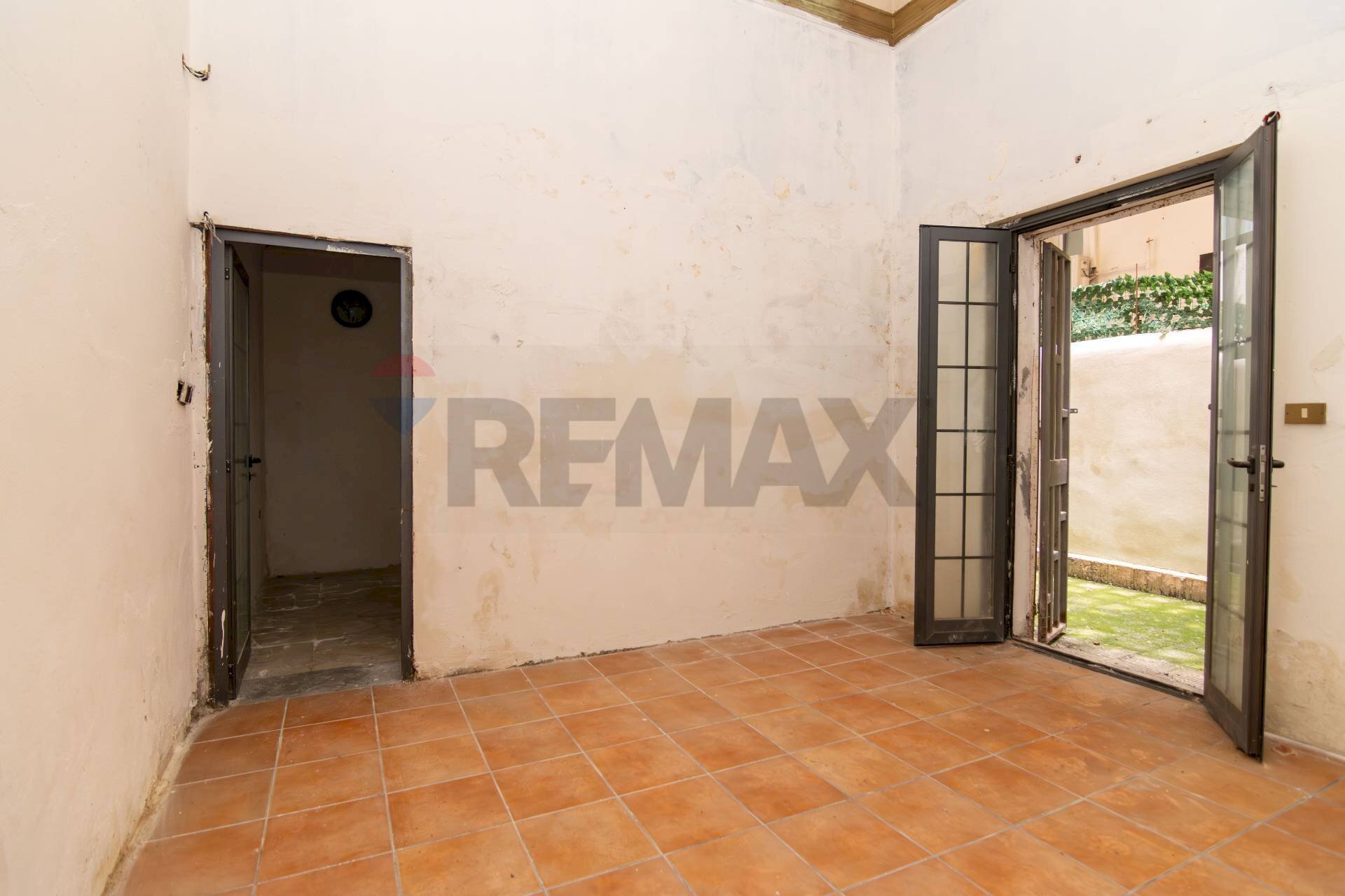 Terrazza - Trilocale Via Vincenzo Giuffrida
 
36, Catania - foto 1