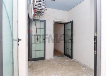 Stanza vuota - Trilocale Via Vincenzo Giuffrida
 
36, Catania - foto 12