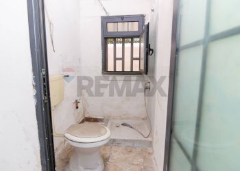 Bagno - Trilocale Via Vincenzo Giuffrida
 
36, Catania - foto 18