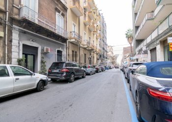 Edificio all\'aperto - Trilocale Via Vincenzo Giuffrida
 
36, Catania - foto 29