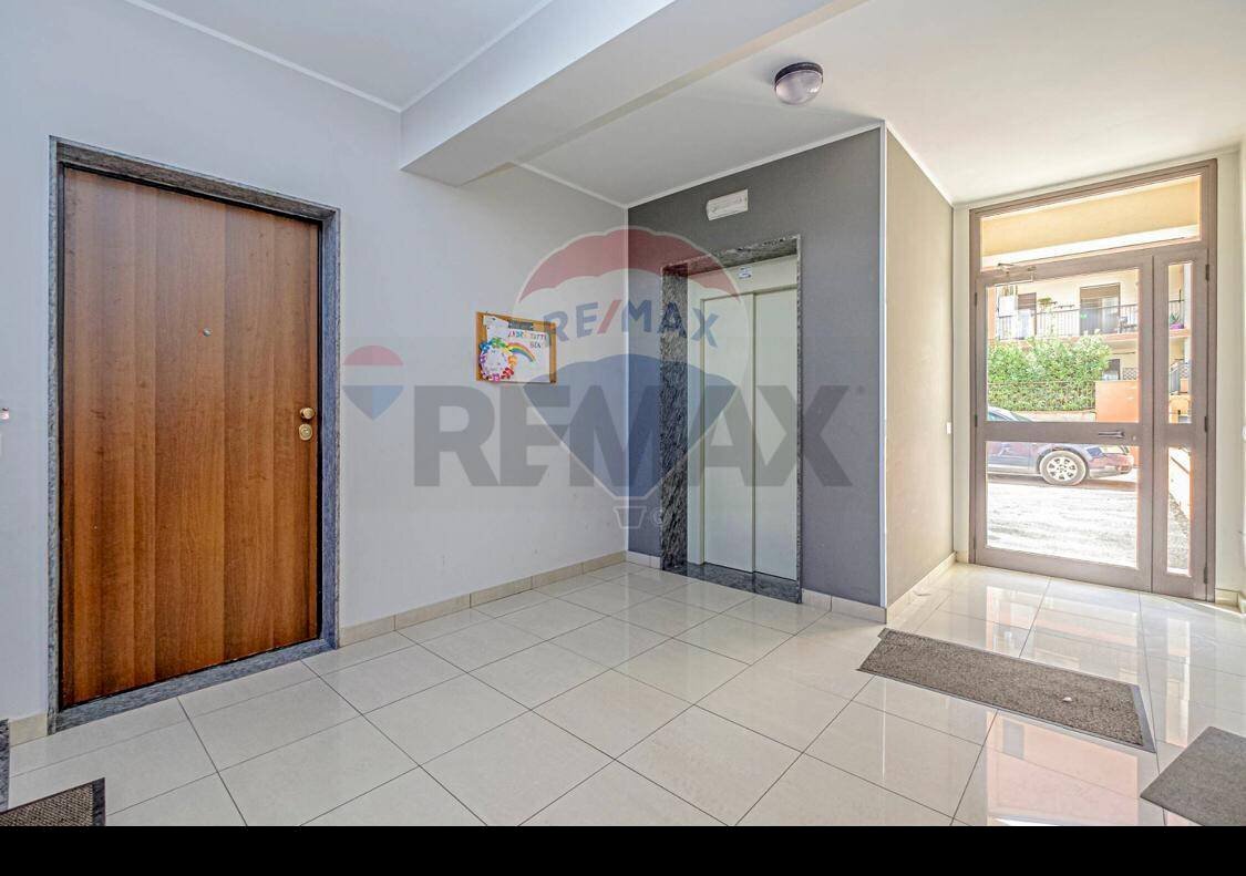 Stanza vuota - Appartamento Via Antonino Barbara
 
1, Caltagirone - foto 3