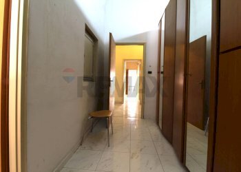 Hall / corridoio - Quadrilocale Via Calì
 
17, Catania - foto 5