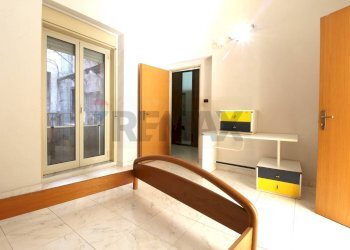 Camera / camera da letto - Quadrilocale Via Calì
 
17, Catania - foto 7