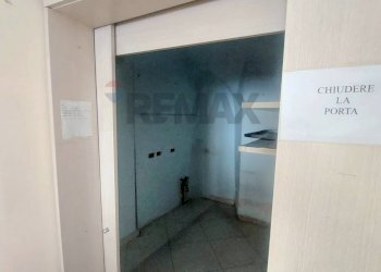 Non correlato - Commercial Premises Via Roma
 
187, Belpasso - photo 6