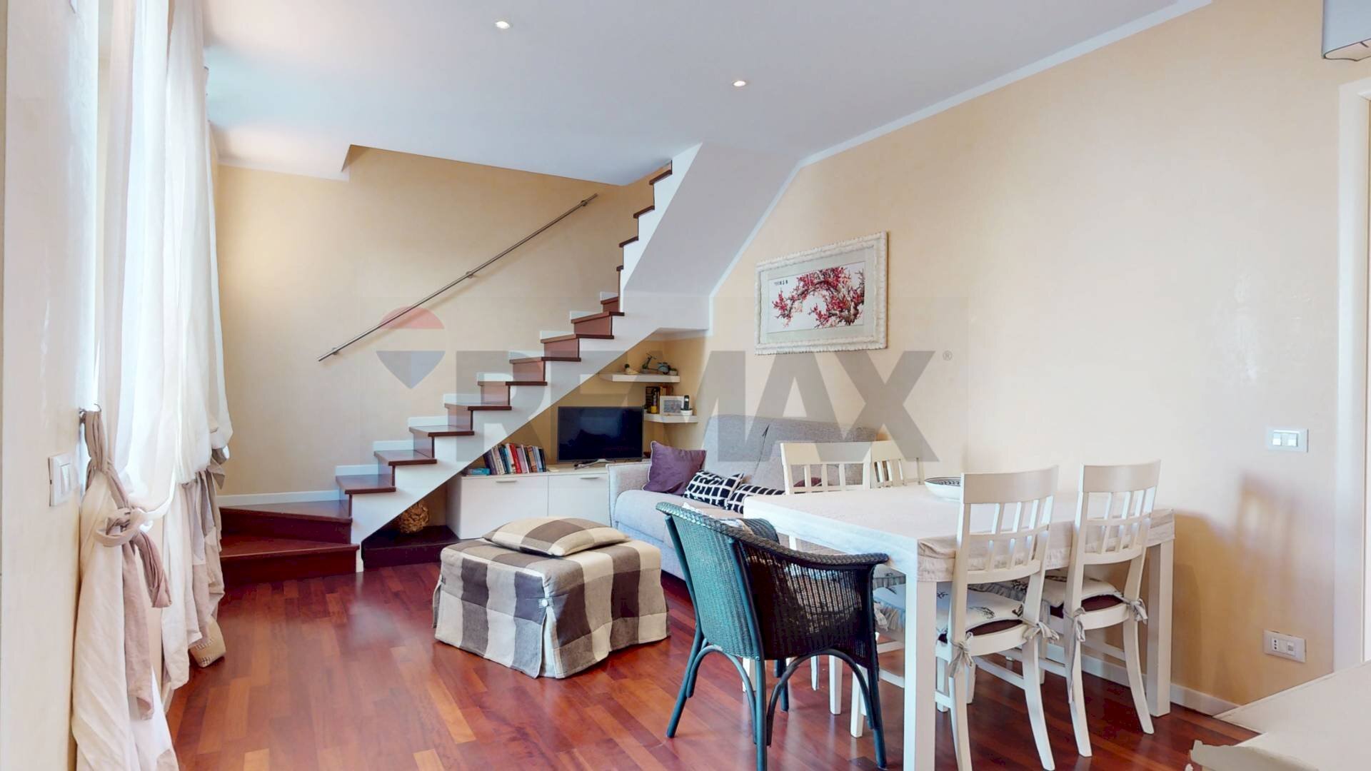 Sala da pranzo - Quadrilocale via Roma
 
10, Viareggio - foto 2