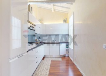 Cucina - Quadrilocale via Roma
 
10, Viareggio - foto 8