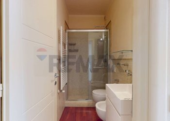 Bagno - Quadrilocale via Roma
 
10, Viareggio - foto 13