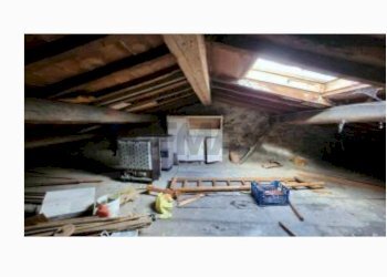 Stanza vuota - Appartamento PIAZZA MAZZINI
21, Pratovecchio Stia - foto 15