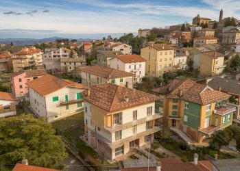 Edificio all\'aperto - Casa semi indipendente VIA GIOVANNI ANNIBALDI
 
22, Cupramontana - foto 27