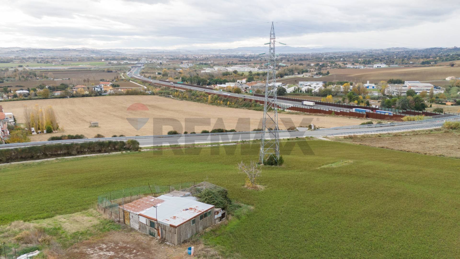 Edificio all\'aperto - Terreno agricolo via marina alta, Montemarciano - foto 2
